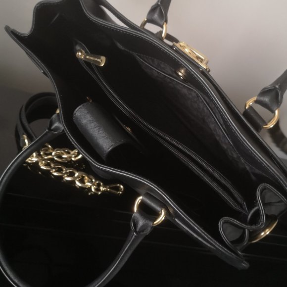 Michael Kors Hamilton Satchel - Picture 2 of 6